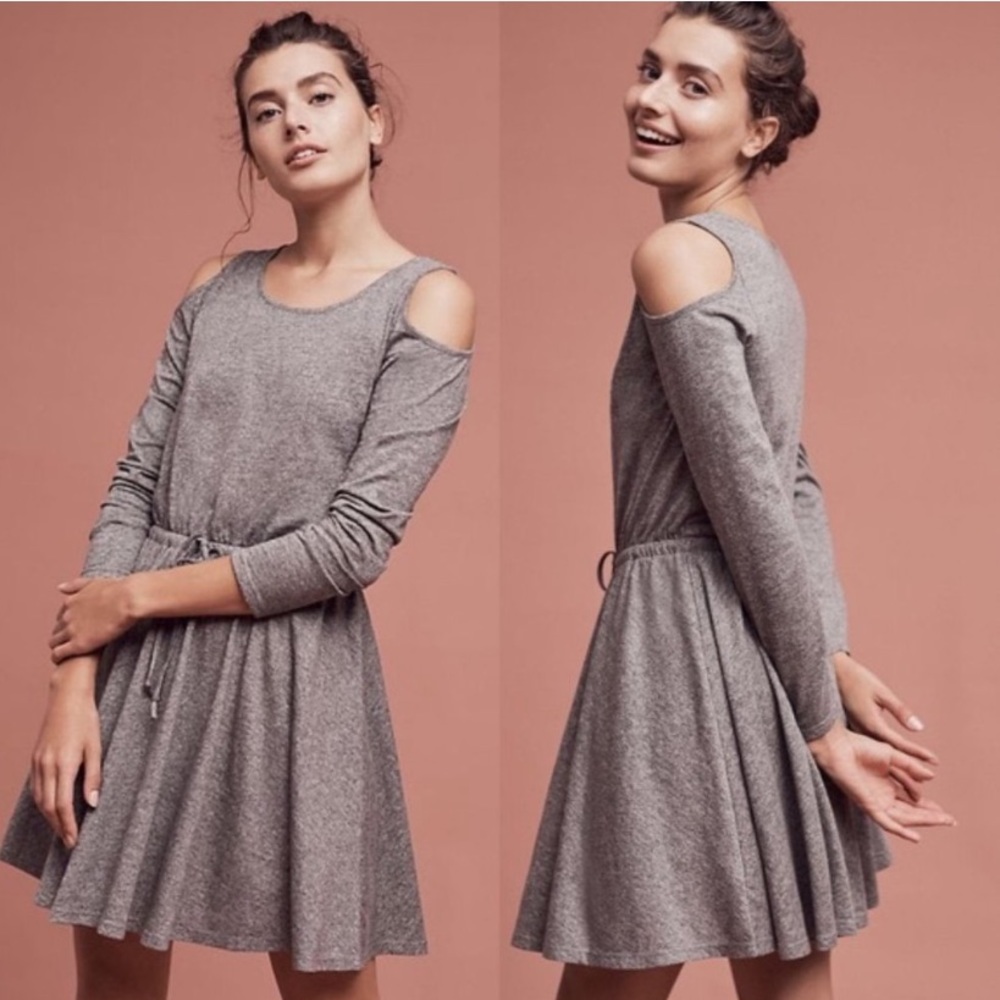 LILI’S CLOSET Grey Cold Shoulder Jamma Dress